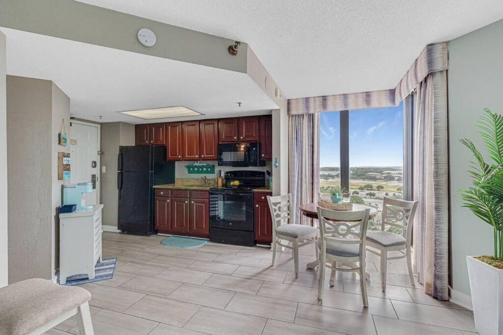 Apartment Stunning Penthouse! Amazing Oceanview! Dogs Ok 1902 Myrtle Beach