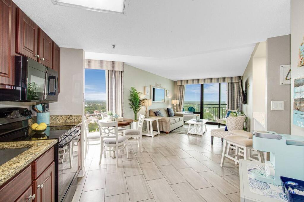Apartment Stunning Penthouse! Amazing Oceanview! Dogs Ok 1902 *