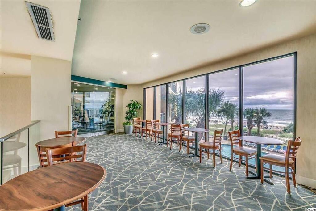 Stunning Penthouse! Amazing Oceanview! Dogs Ok 1902 Apartment *