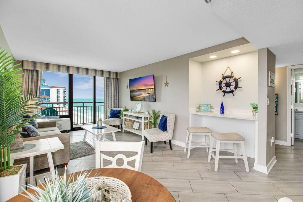 Stunning Penthouse! Amazing Oceanview! Dogs Ok 1902 *